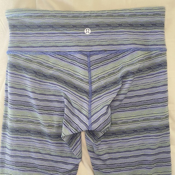 Lululemon Wunder Under Crop III Space Dye Size 6 - Picture 8 of 12